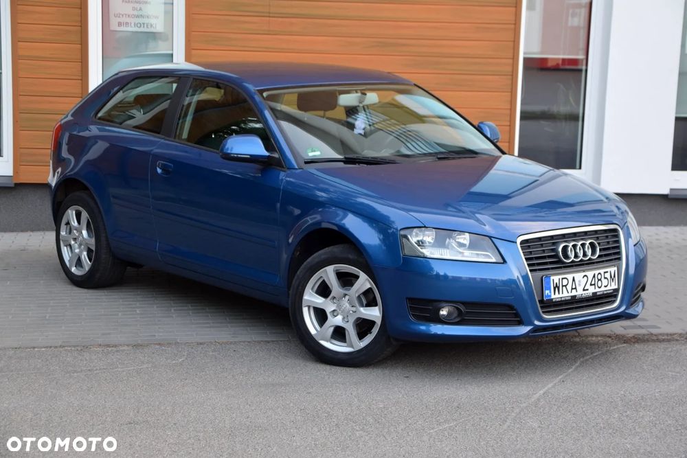 Audi A3 3-drzwiowe 1.6 Ambiente - 6