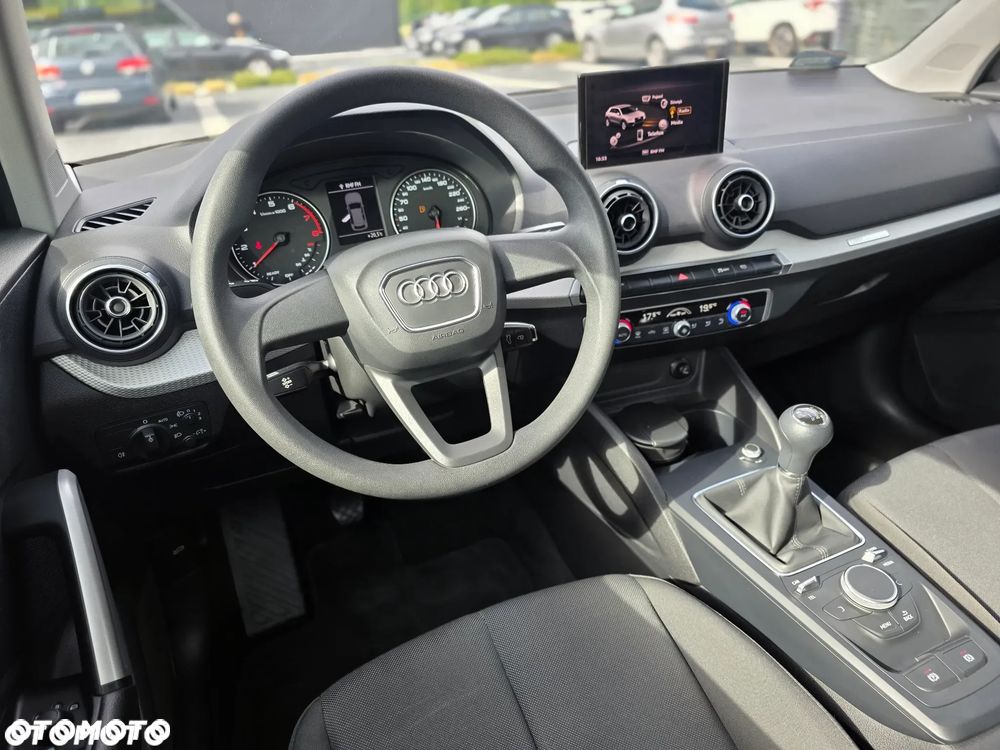 Audi Q2 30 TFSI Sport - 25