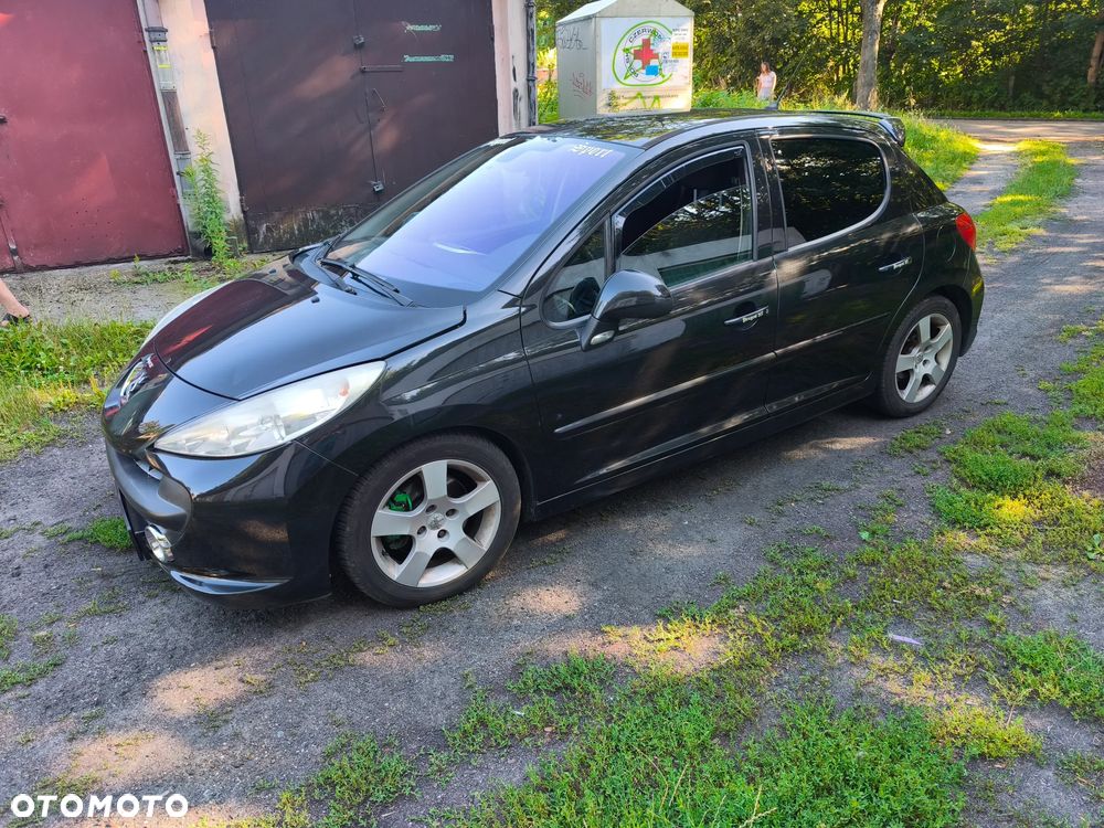 Peugeot 207 1.6 Turbo Sport - 13