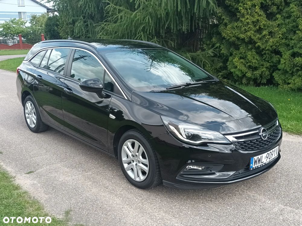 Opel Astra 1.4 T Elite - 1