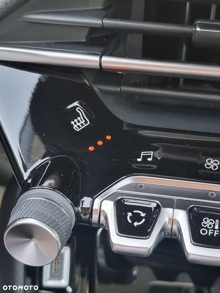Peugeot 208 2023