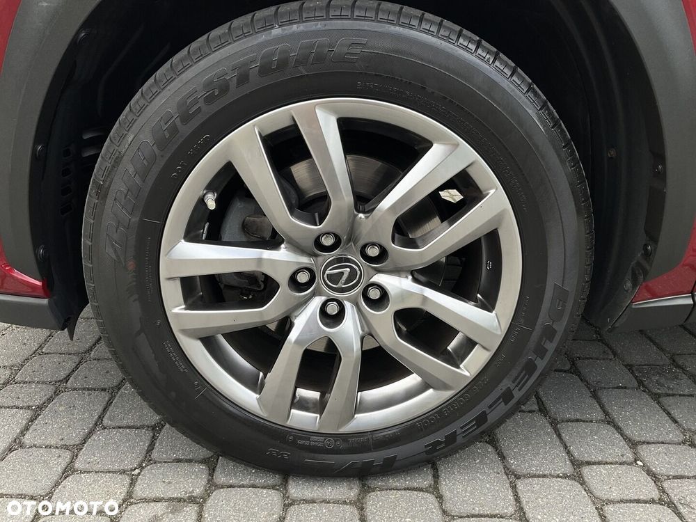 Lexus NX 300h Business Edition AWD - 29