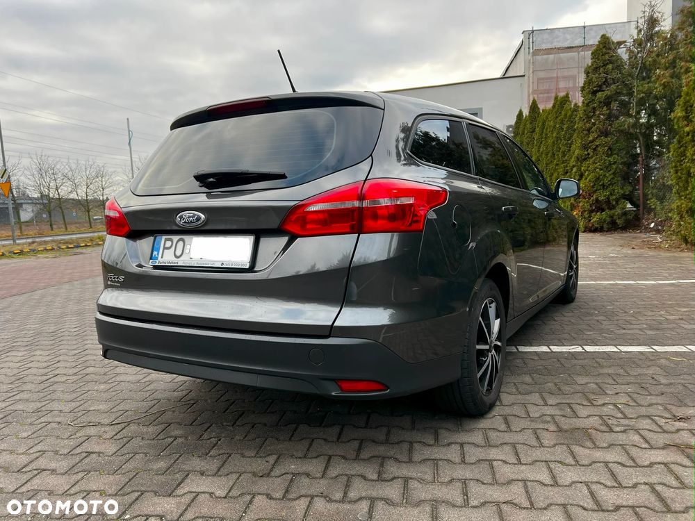Ford Focus 1.5 TDCi Trend - 6