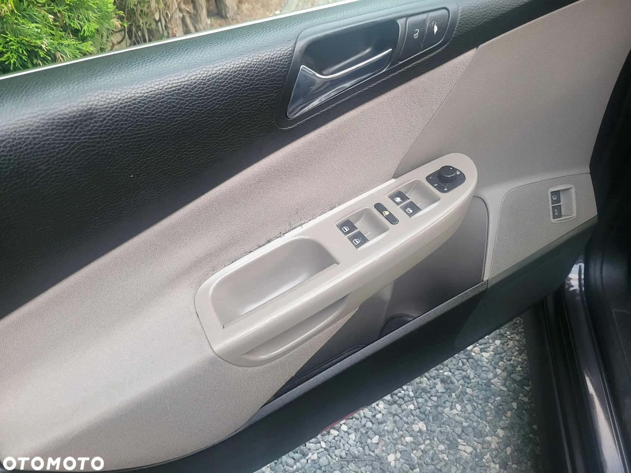 Volkswagen Passat 1.9 TDI Comfortline - 11