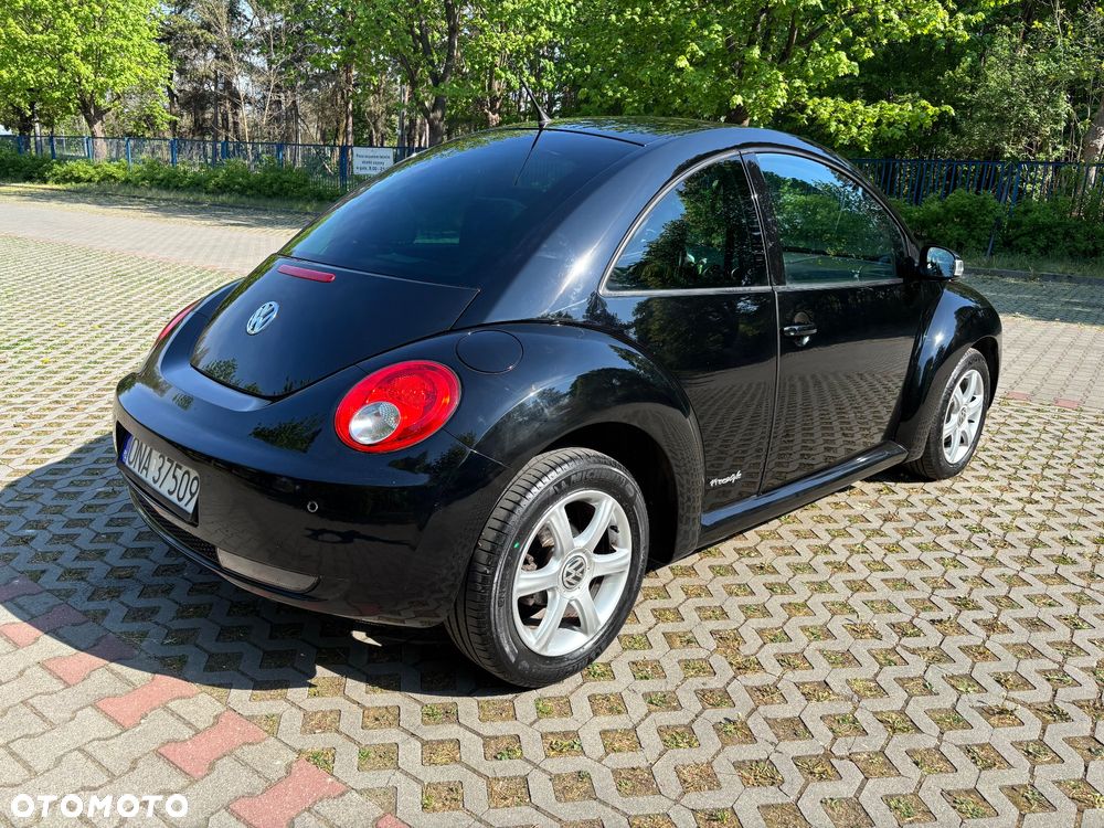 Volkswagen New Beetle 1.6 Freestyle - 8