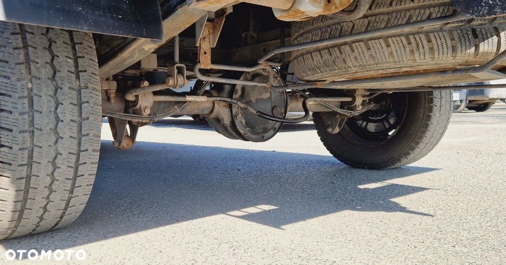 Mercedes-Benz Sprinter - 10