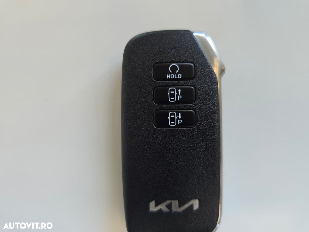 Kia Sportage 1.6 T-GDI PHEV 6AT 4x4 GT Line - 33