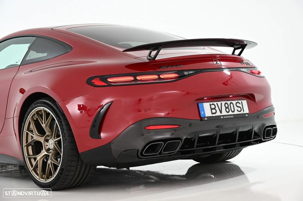 Mercedes-Benz AMG GT 63 Pro 4Matic+ - 13
