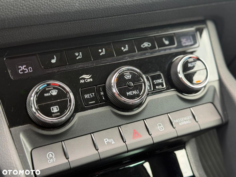 Skoda Kodiaq 2.0 TSI 4x4 Style DSG 7os - 32