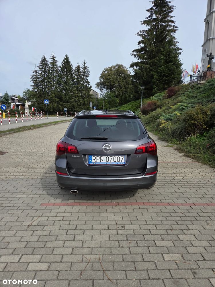 Opel Astra 1.4 T Cosmo - 3