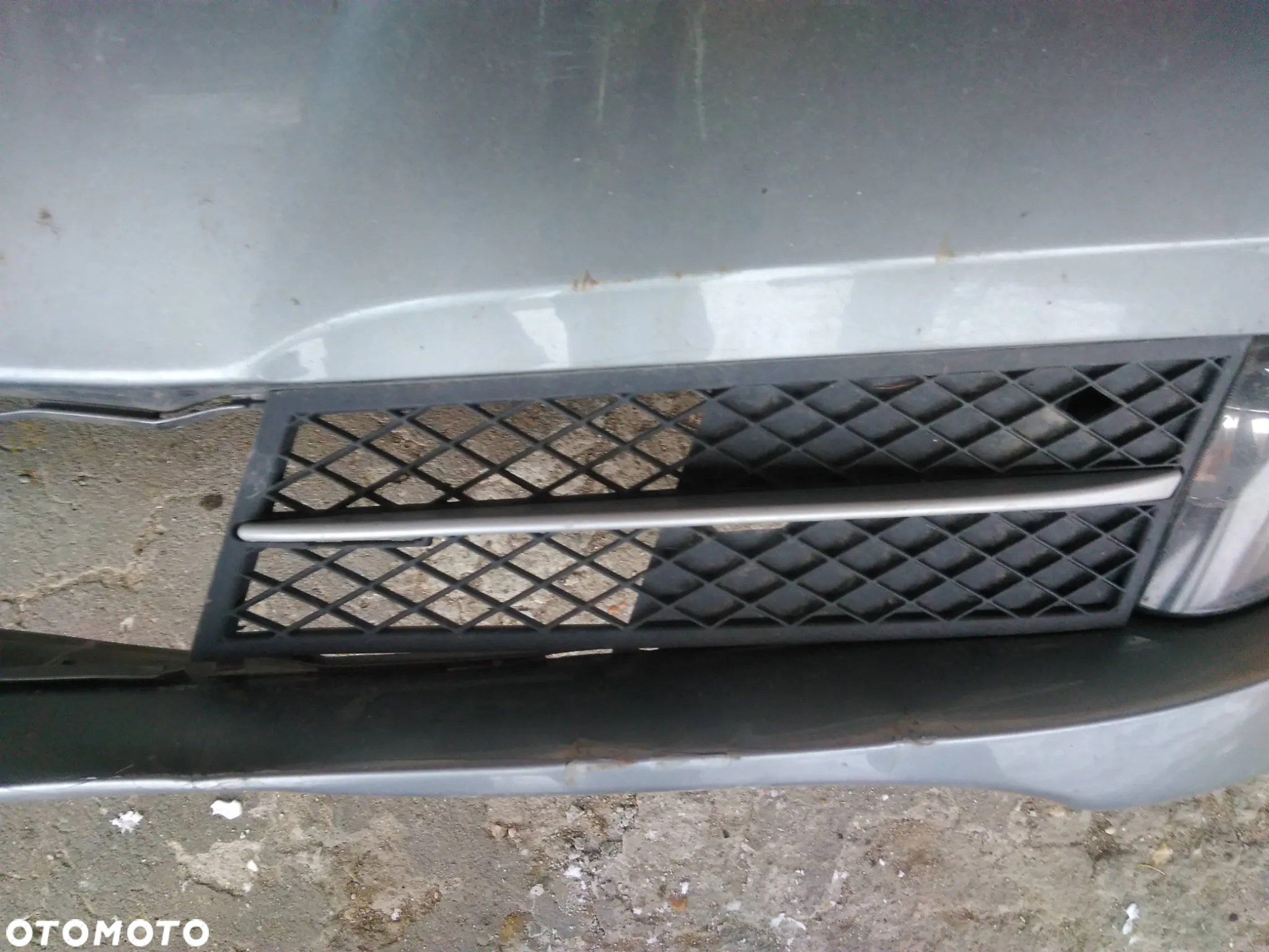 BMW F10 F11 lusterko nerka światło przeciwmgielne błotnik wlot powietrza prawy - 7