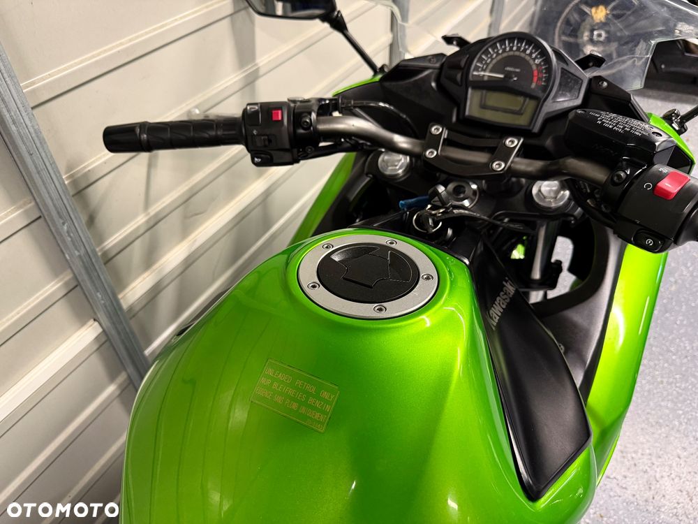 Kawasaki ER - 7