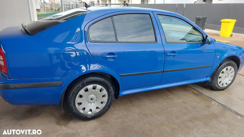 Skoda Octavia 1.6 Classic - 6