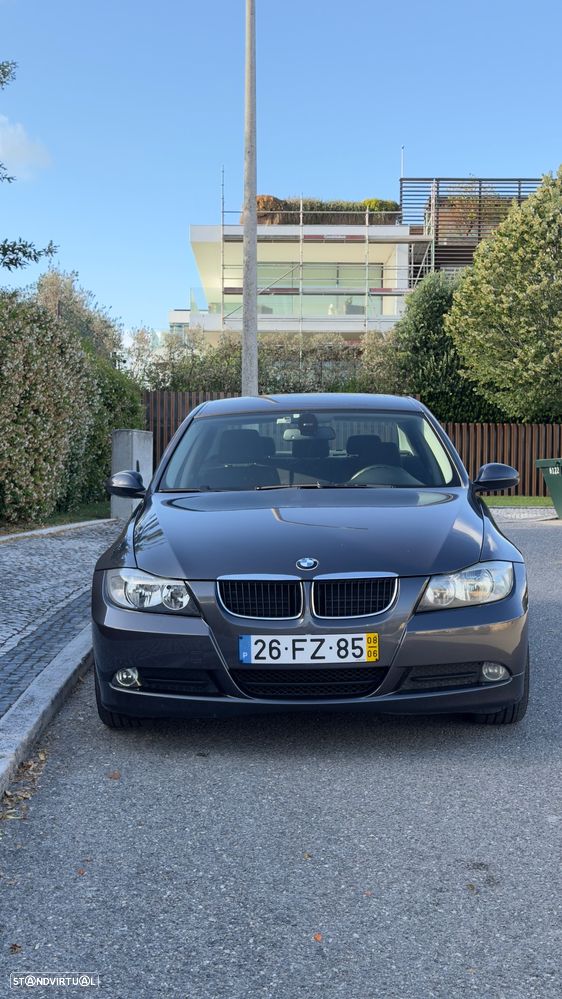 BMW 320 d - 6