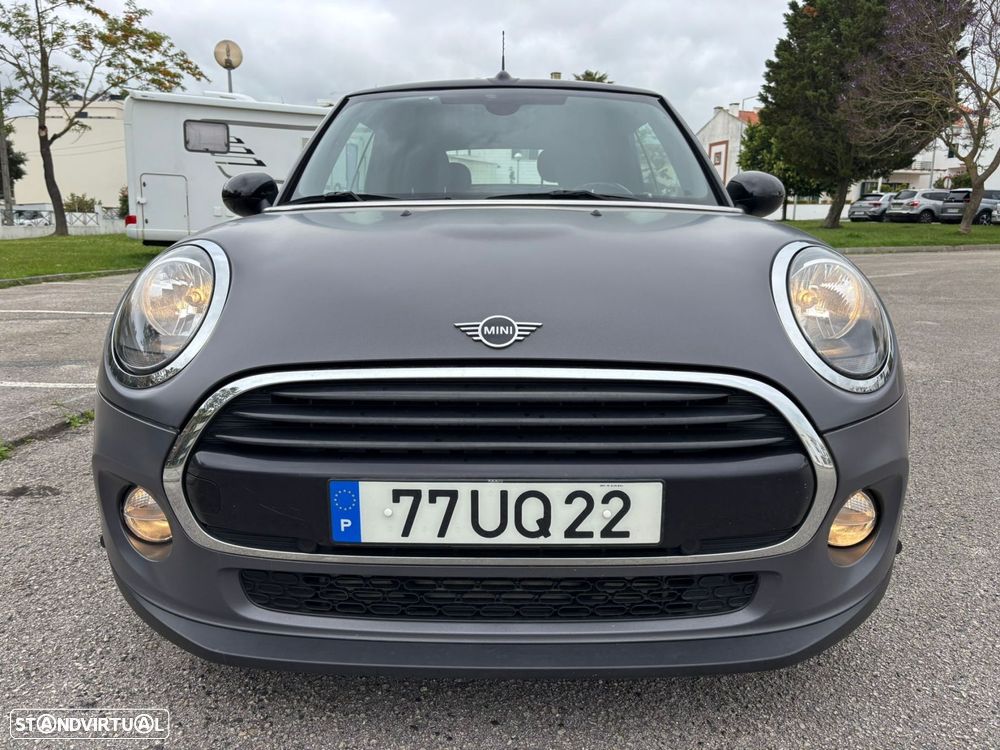 MINI Cabrio Cooper D - 5