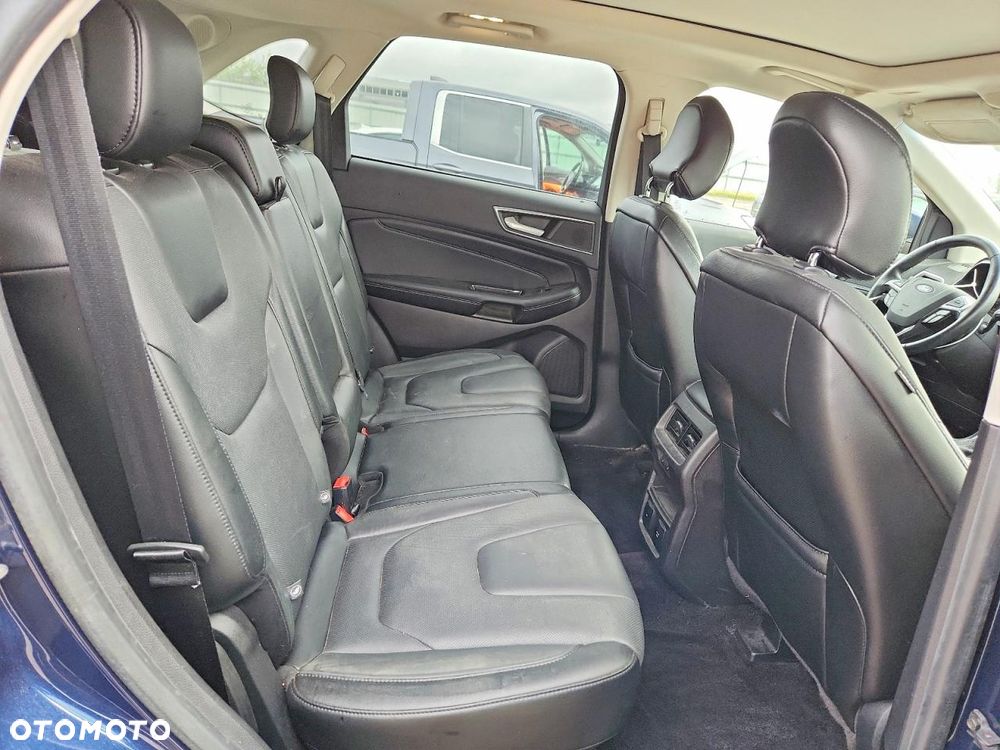 Ford Edge - 10