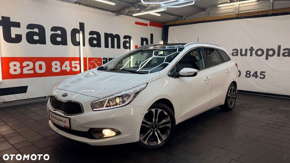Kia Ceed - 10