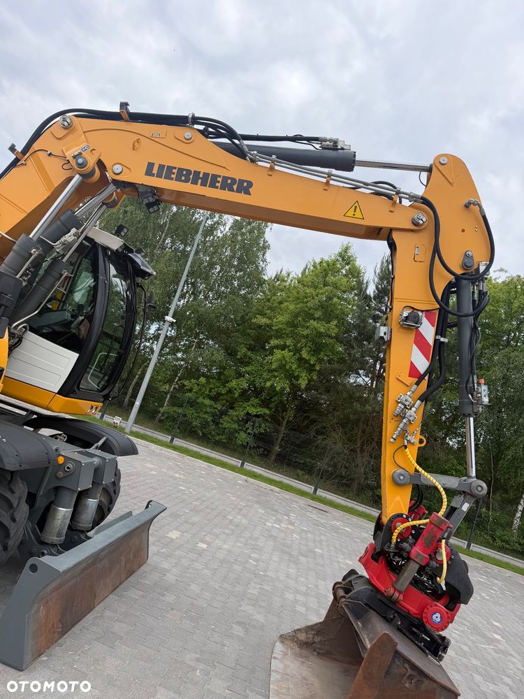 Liebherr A914 compact |rototilt |lapy-plug| - 15