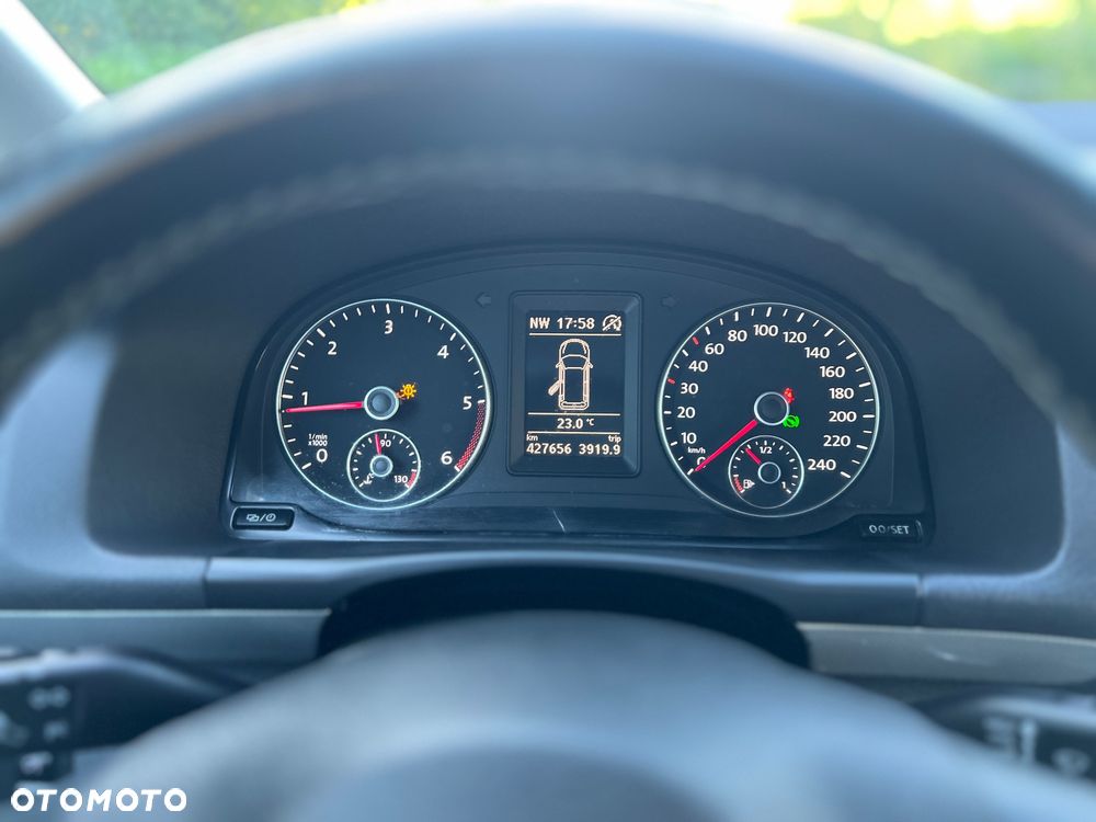 Volkswagen Touran 2.0 TDI DPF Highline Perfectline DSG - 23