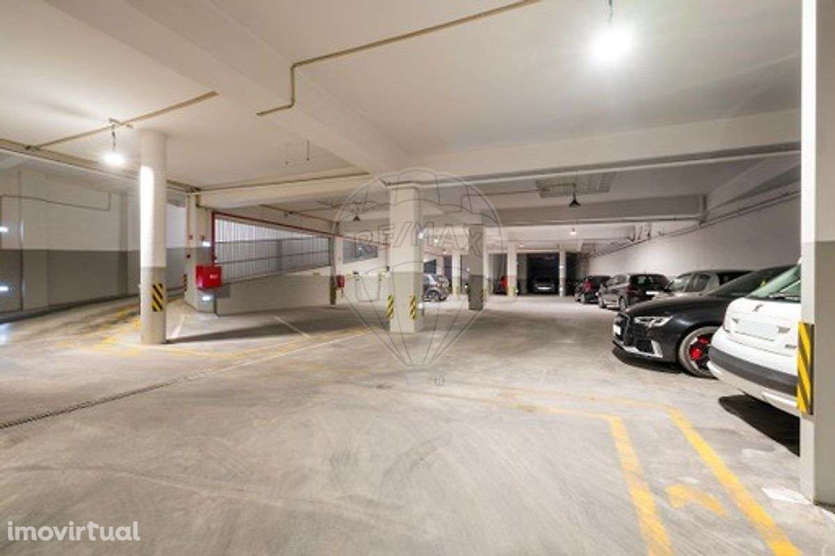 Garagem  para arrendamento - Grande imagem: 4/4