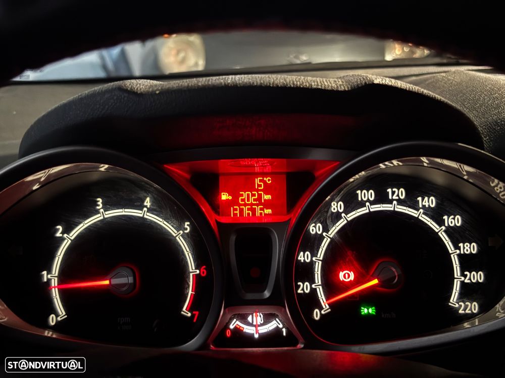 Ford Fiesta 1.25 Titanium 124g - 8