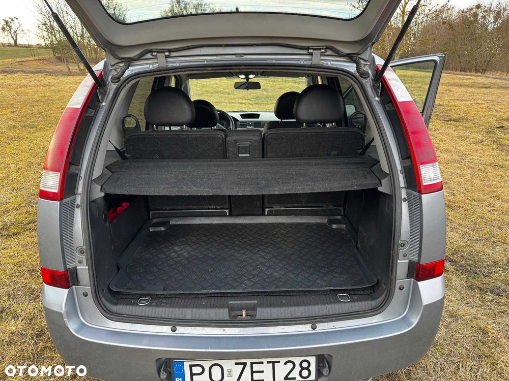 Opel Meriva - 8
