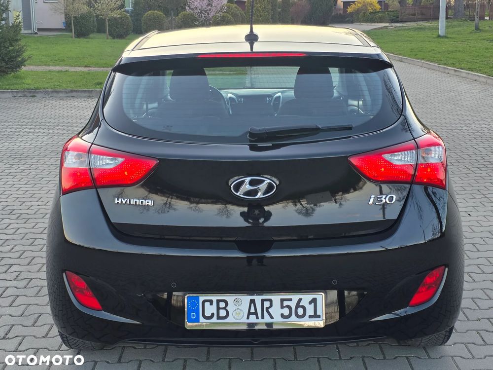 Hyundai i30 blue 1.4 Classic Navigation - 7