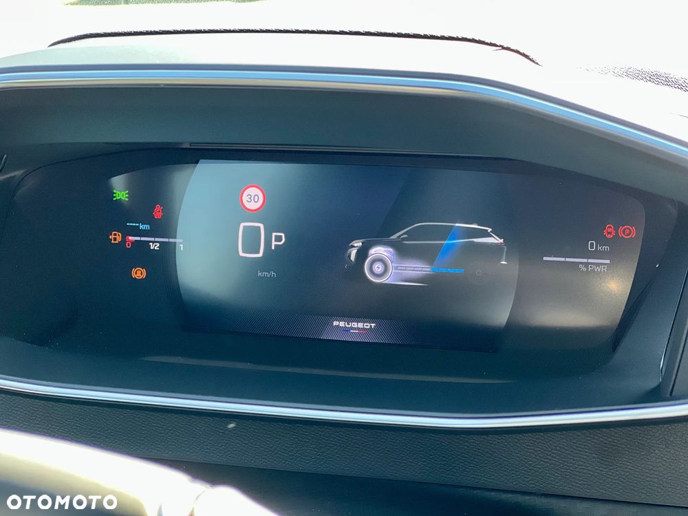 Peugeot 2008 PureTech mHEV GT Exclusive e-DCS6 - 22