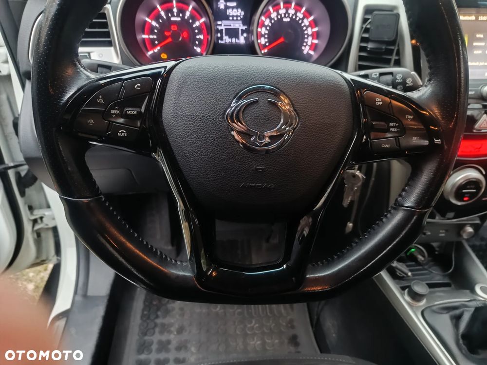 SsangYong/KGM Tivoli - 10