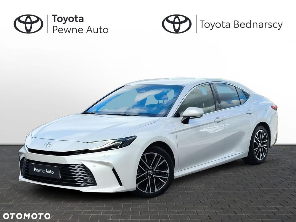 Toyota Camry - 1