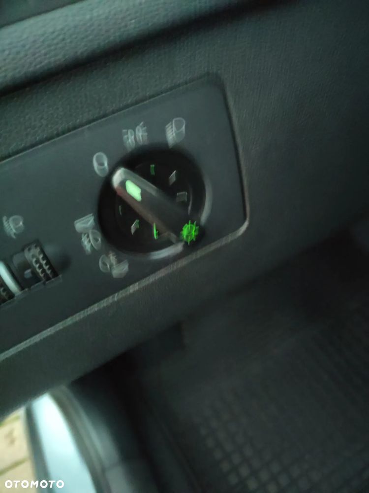 Skoda Fabia 2.0 Combi Elegance - 14