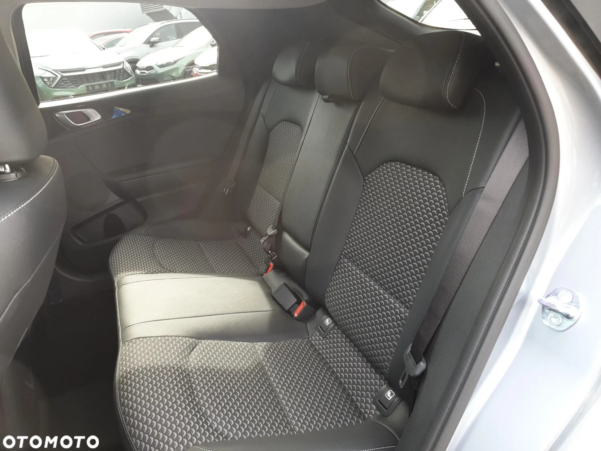Kia XCeed 1.5 T-GDI L DCT - 12