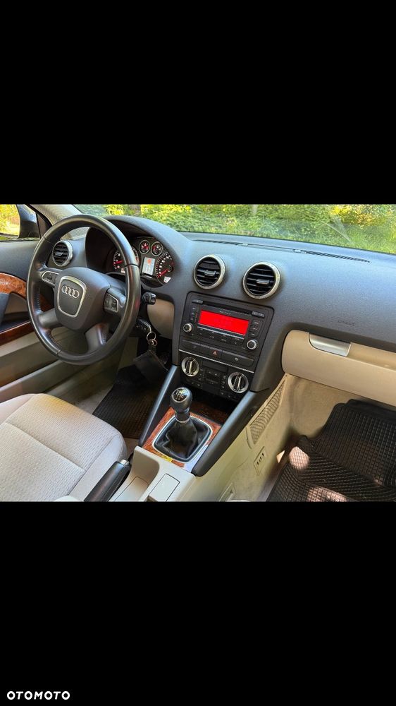 Audi A3 3-drzwiowe 1.6 Attraction - 5