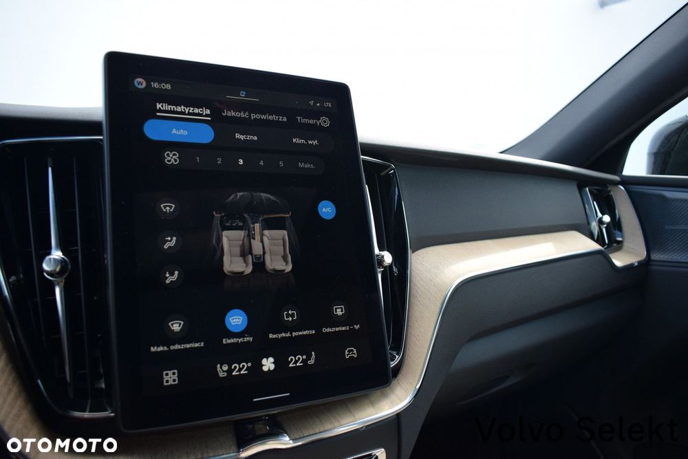 Volvo XC 60 - 31