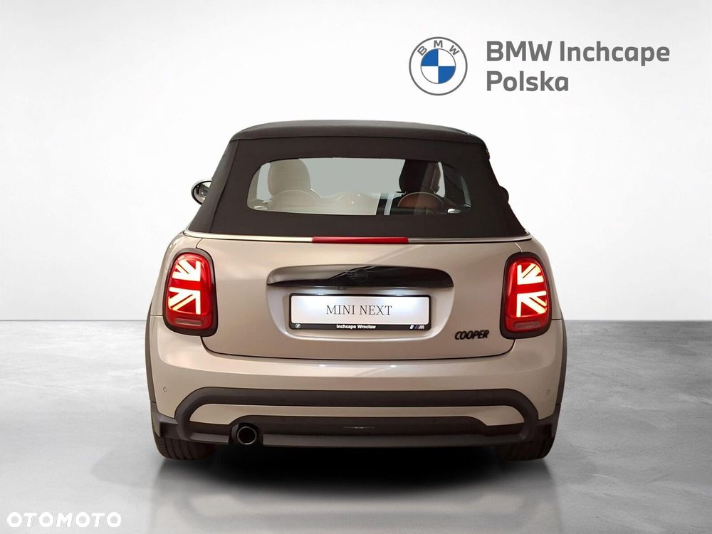 MINI Cooper Classic Trim - 5
