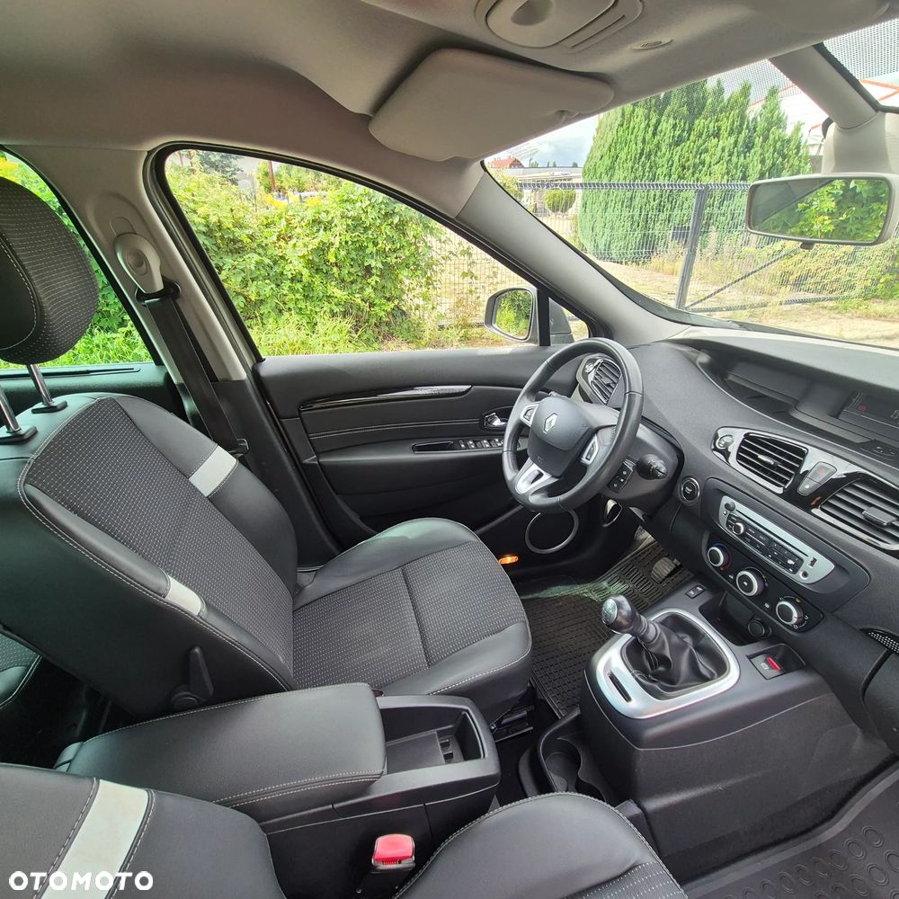 Renault Scenic 1.5 dCi Limited - 15