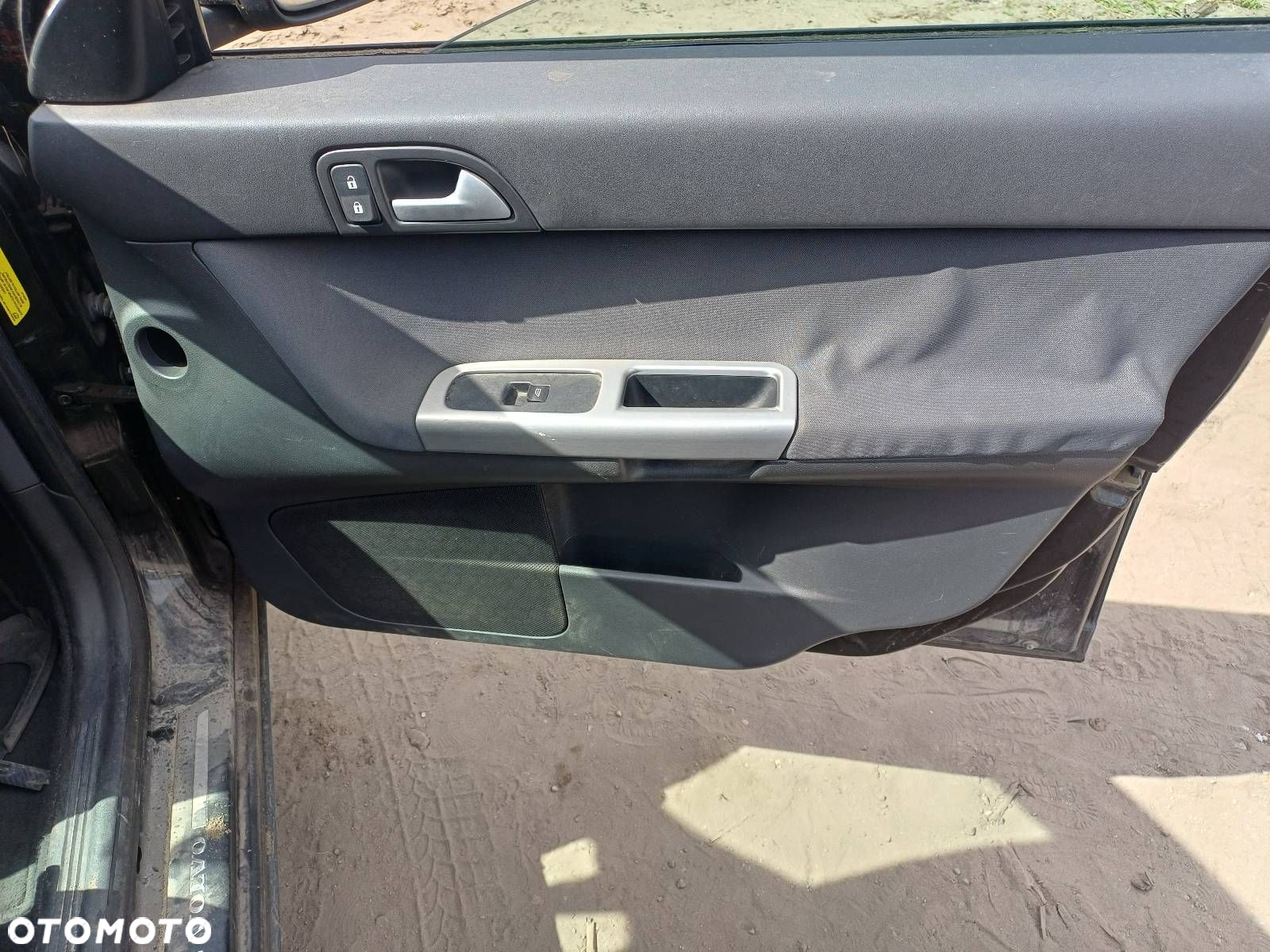 DRZWI KOMPLETNE PRAWY PRZÓD VOLVO V50 I 019-26 - 3