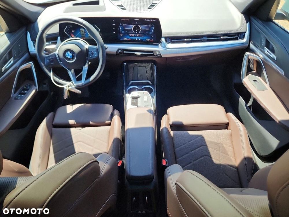 BMW X1 - 8