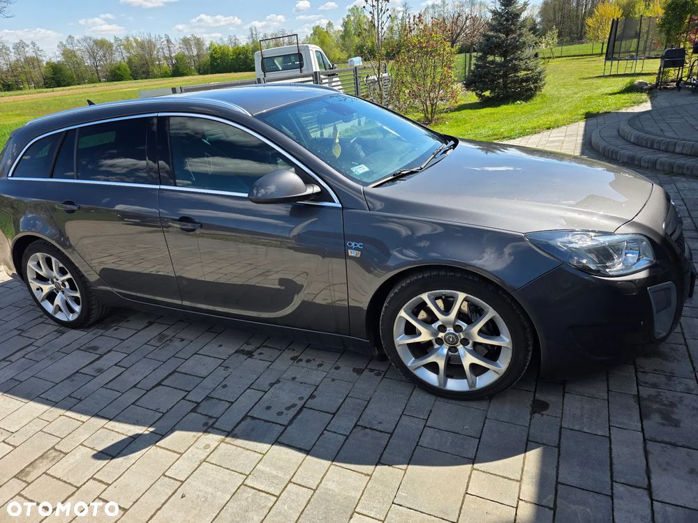 Opel Insignia - 1