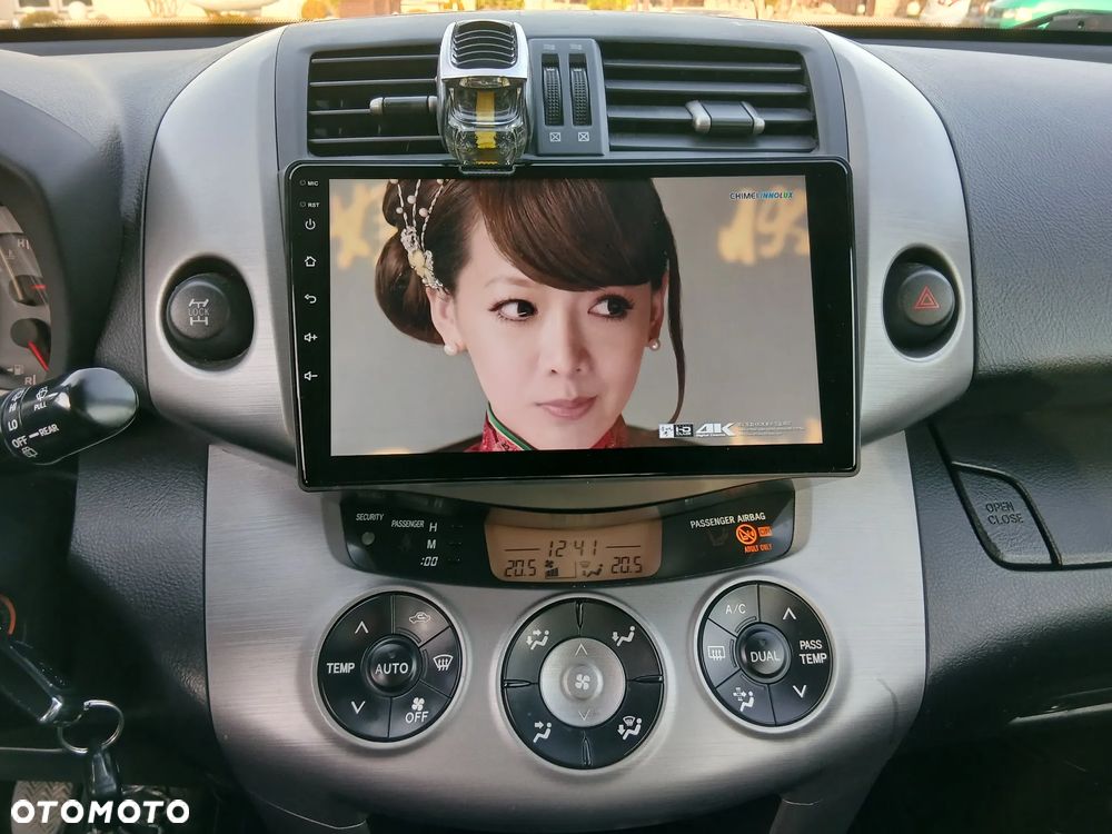 Toyota RAV4 2.2 D-CAT 4x4 Sol - 20