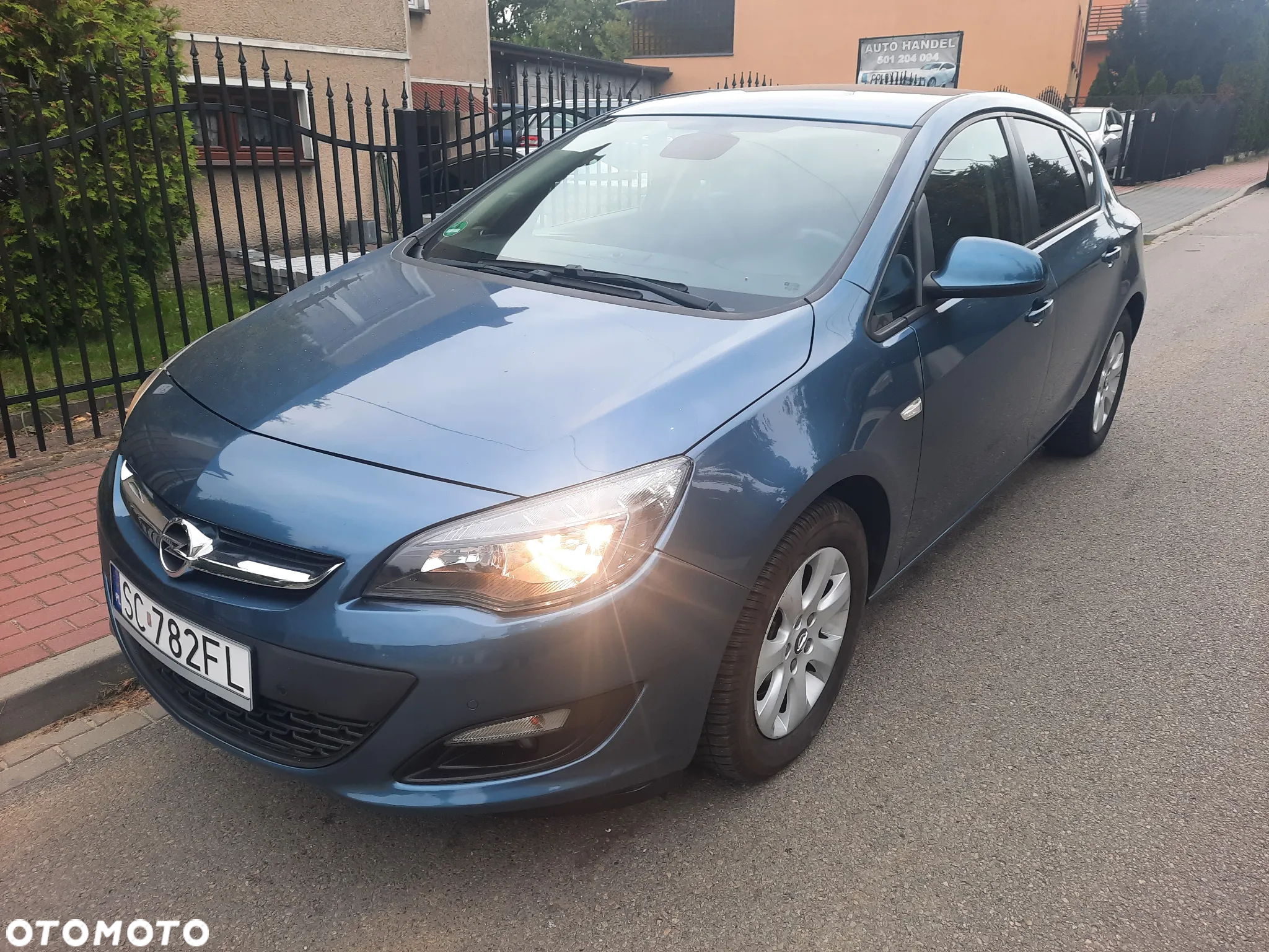 Opel Astra - 4