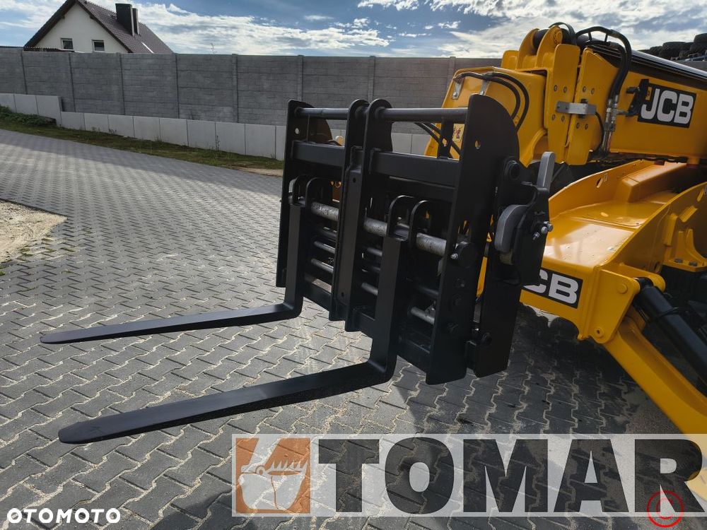 JCB 540-140 - 22
