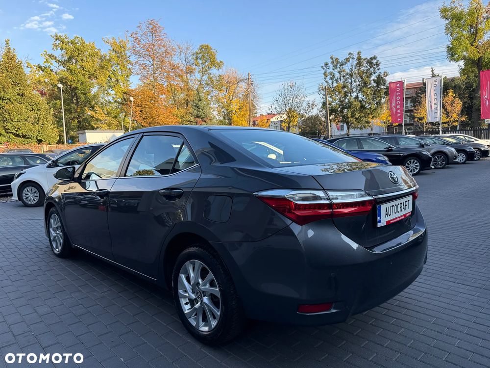 Toyota Corolla 1.4 D-4D Comfort - 28