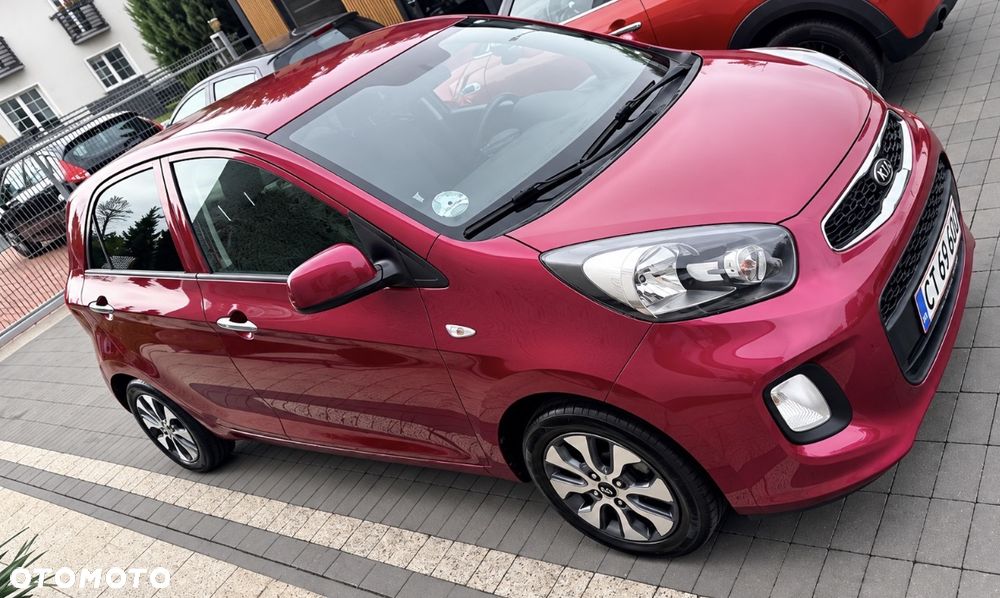 Kia Picanto 1.0 Fifa World Cup Edition - 16