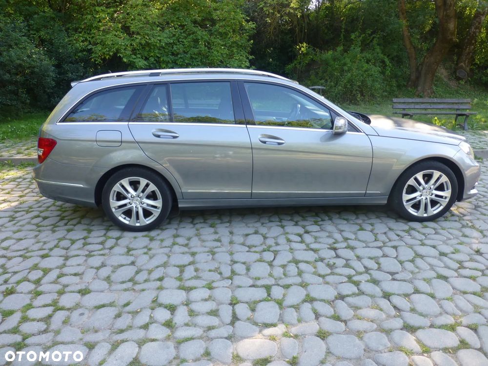 Mercedes-Benz Klasa C 180 CGI BlueEff Avantgarde - 1