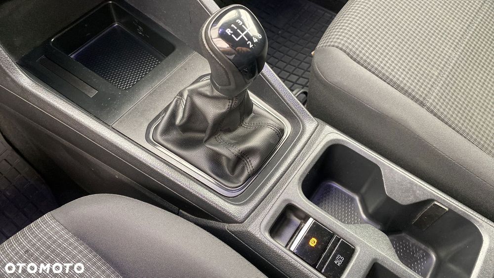 Volkswagen Caddy - 15