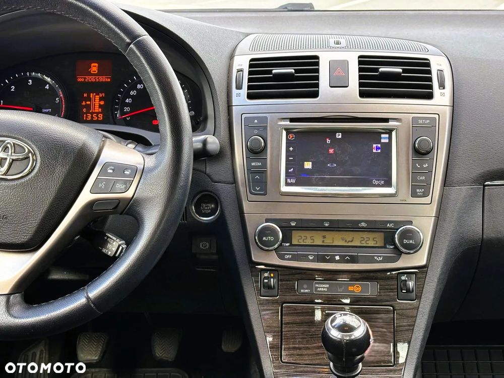 Toyota Avensis 2.0 D-4D Premium - 4