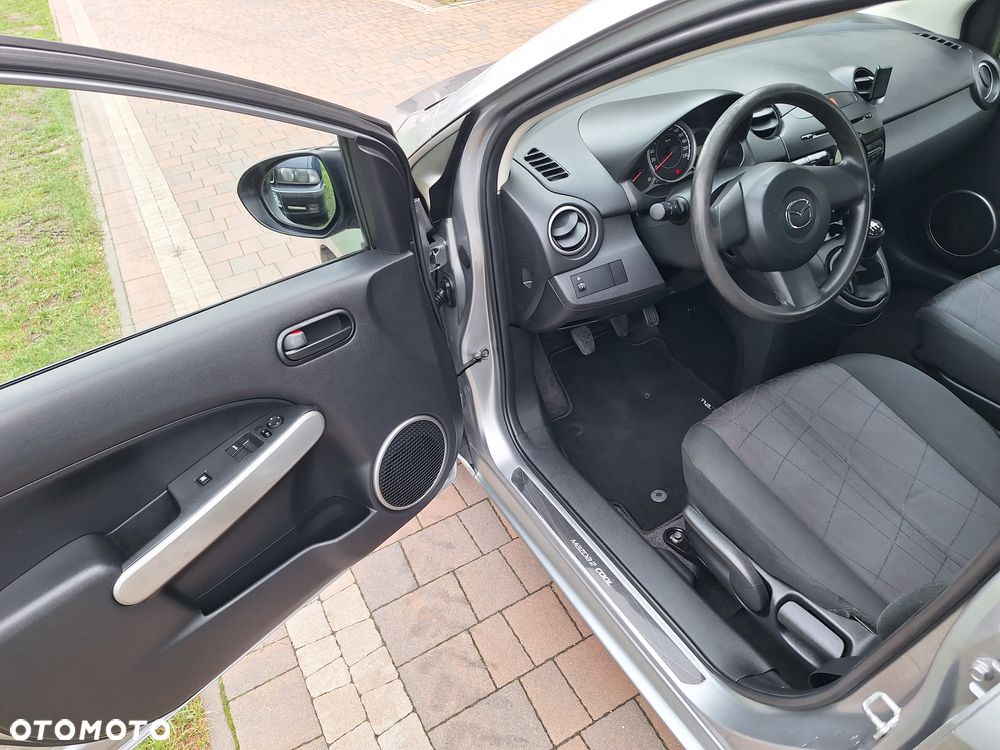 Mazda 2 1.3 Trend & Fun - 19
