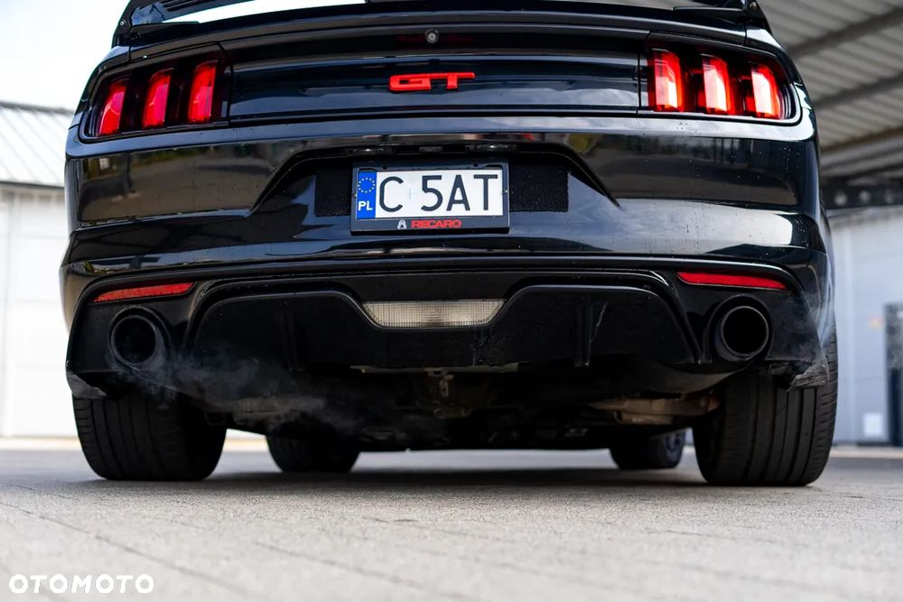 Ford Mustang - 21