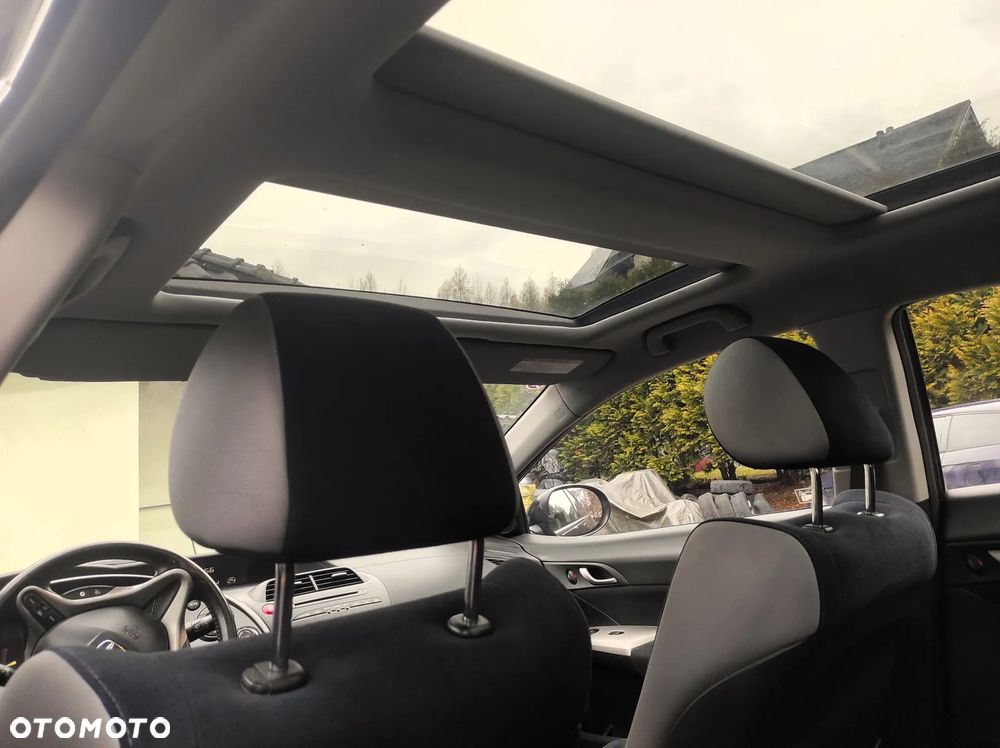 Honda Civic 1.8 Executive - 11